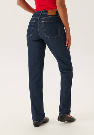 Straight Stretch Jeans