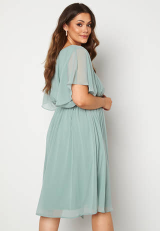 Flutter Sleeve Chiffon Midi Dress