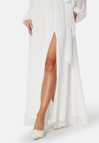 Maxikjole med lange ermer i chiffon