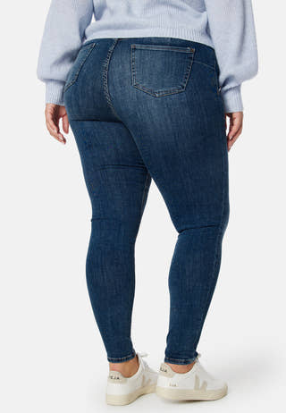 Amy Push Up Jeans