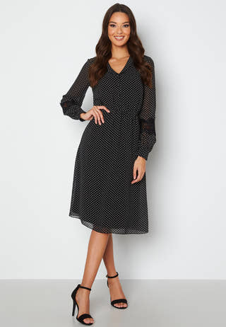 Ava lace dress