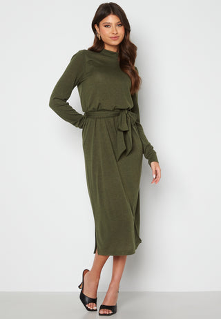 Faith cosy midi dress