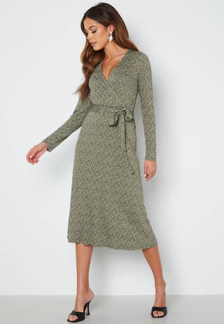 Katrine wrap dress