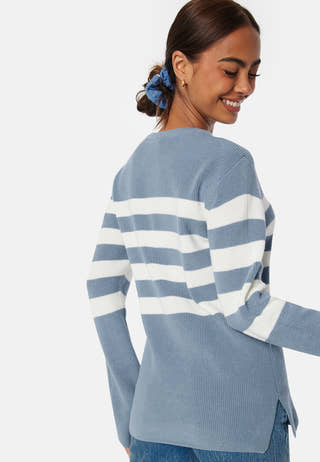 Striped O-neck  Knitted Sweater