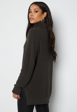 Lucy turtle neck sweater