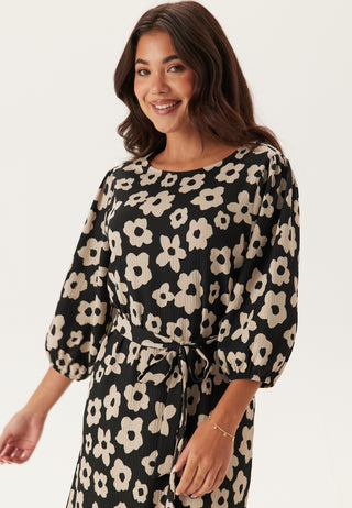 Structure Flounce Midi Dress