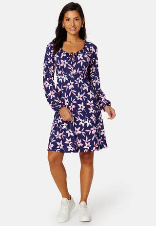Tessan long sleeve dress