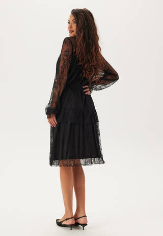 Tiered Puff Sleeve Lace Midi Dress
