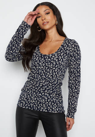 Ziva twisted top
