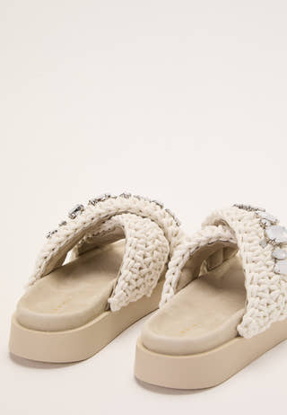 Slipper Woven Stones