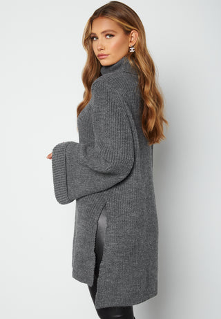 Turtle neck knitted sweater