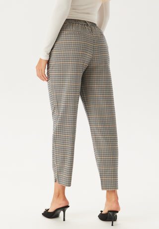 Lisa Slim Pant
