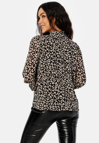 Mila L/S High Neck Top