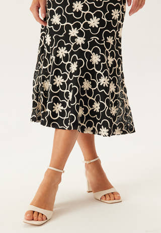 Objcalla Hw Midi Skirt