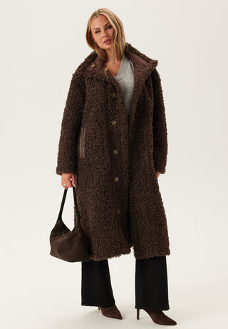 Objoaklyn Long Shearling Coat