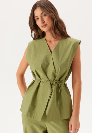 Objyui Lo Vest 137