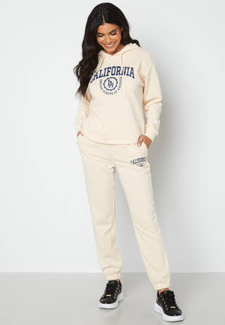 Comfy Life L/S Print Hood