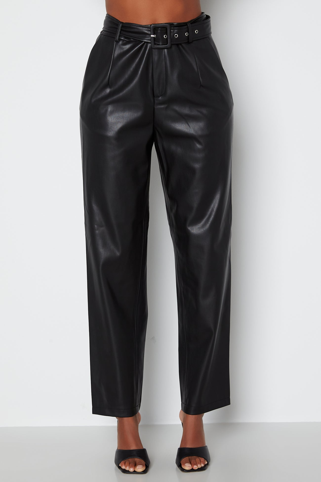 Only - Lucy Faux Leather Pant - All trousers - Black