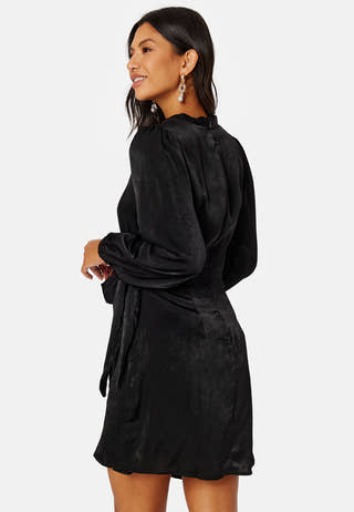 Mille L/S Wrap Dress