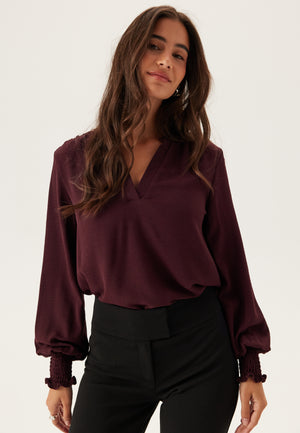Onlmette V-Neck Smock Top