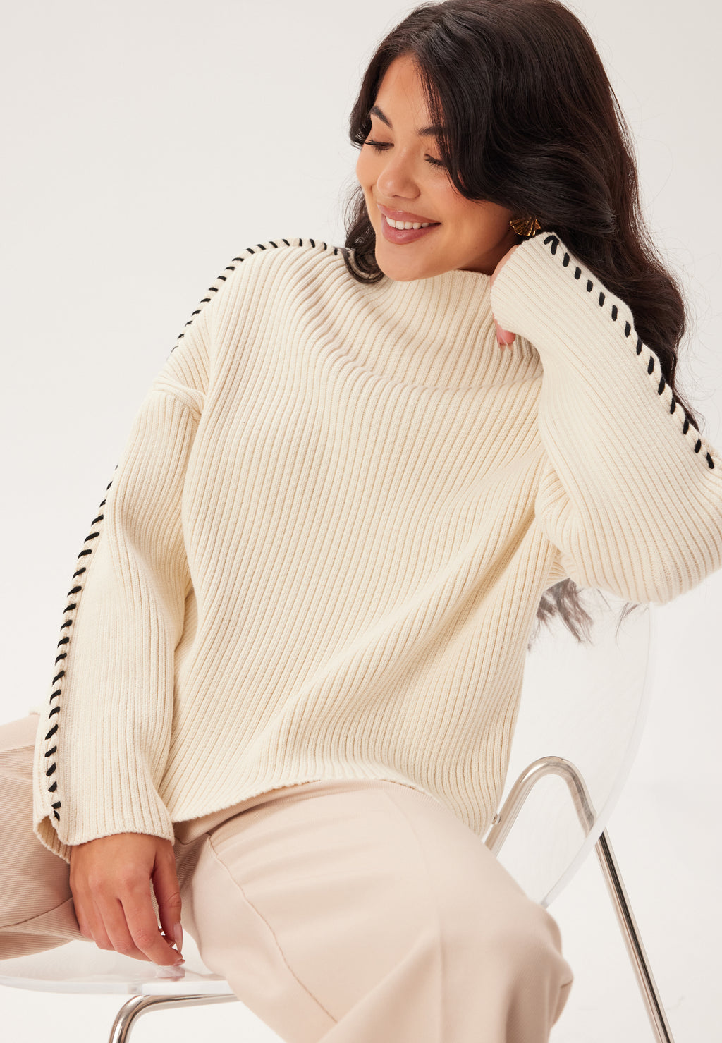 Only – Onlqueenie Ls Contrast High Ne – campaign-outlet – Beige