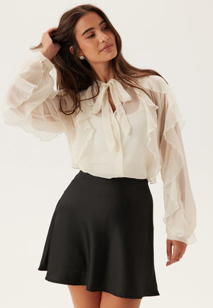 Onltaryn langermet romantisk volangbluse
