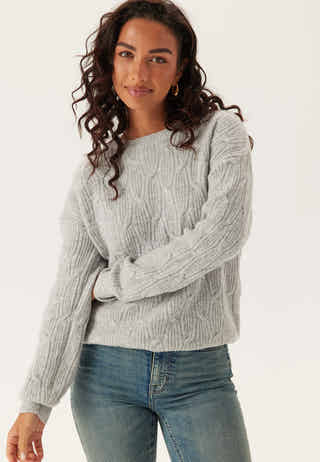 Vilassia O-neck L/S CABEL KNIT