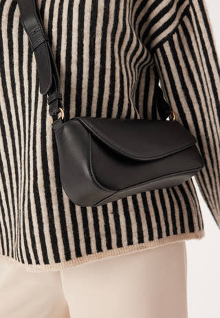 Pcpinna Cross Body