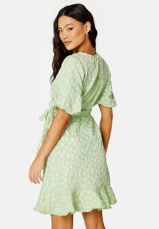 Vea 2/4 Wrap Dress