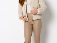 preview_images/1322702210-5104109f9cbd119f7be7444385f3449b16fdcf17a9ab1933428bffe36cde43a0-d_200x150_48b8e4c3-3011-4e0a-b0cd-fa953bd8ef78