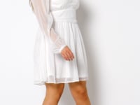 preview_images/1324623966-acb20f17189358056233027ec69824e502389f56815b0c298f5ce183bbed55d6-d_200x150_ac01822a-21ff-4ae8-b06f-11fc5b5b4e0d