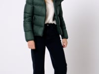 preview_images/1594675677-d132223fd85e8c551ee6976ef008c974d6feb01cf0d40de950248c60aab86735-d_200x150_933c02aa-f318-4826-81db-763d056b53a7