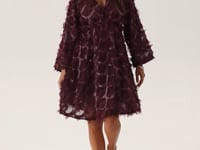 preview_images/2072361015-c465844722e28cdcddf8bb3ac2f3cda3d10d270d55fcd8c9d57b3111f7ccc21d-d_200x150_55857475-b60d-4561-aeeb-361b76bfa378