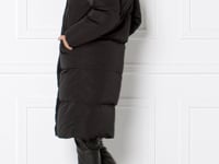 preview_images/957833002-8a6692a22ad5c320c79c1233a0f1205f6e582e47be2c920caa4b4760f68bbc01-d_200x150_ad6781fd-f5ef-447d-b4c0-d55601f05515