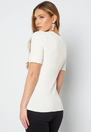 Anna SS U-Neck Tee