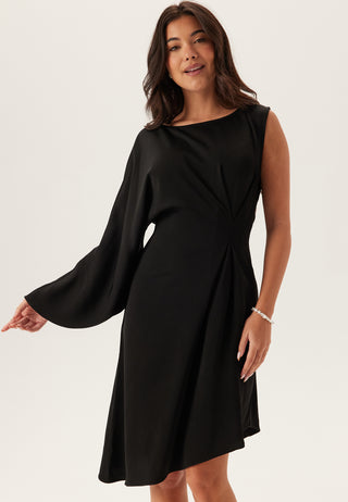 Slflaurina Regular One Shoulder Kjole
