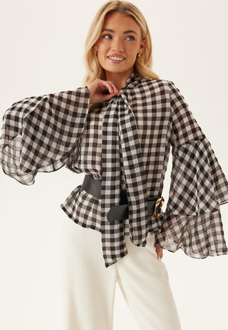 Vmsia Long Sleeve Flounce Top