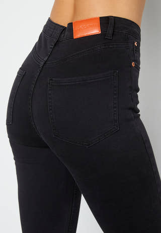 O-More Jeans