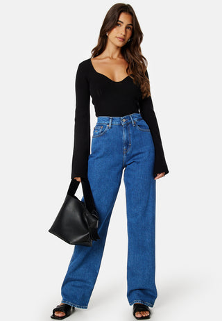 Betsy Mid Rise Loose