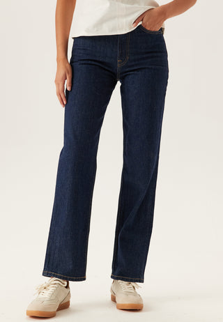 Layla Hr Slim Straight Jeans Di4156