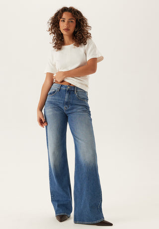 Mia Mr Relaxed Straight Jeans