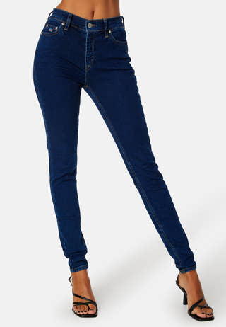Nora MR Skinny Jeans