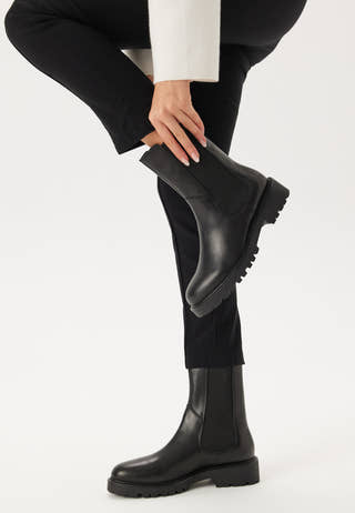 Kenova Chunky Boots