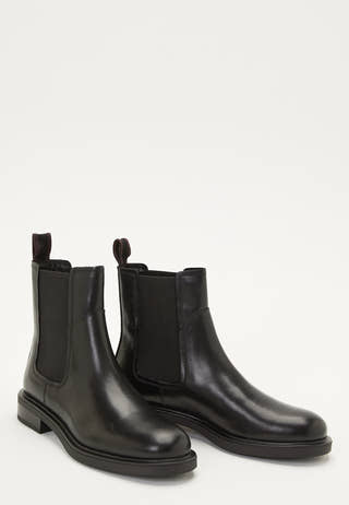 Freya Classic Leather Boots
