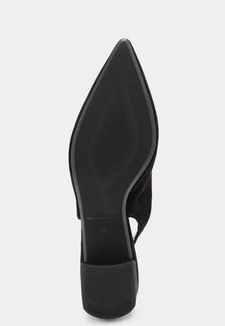Marta Slingback