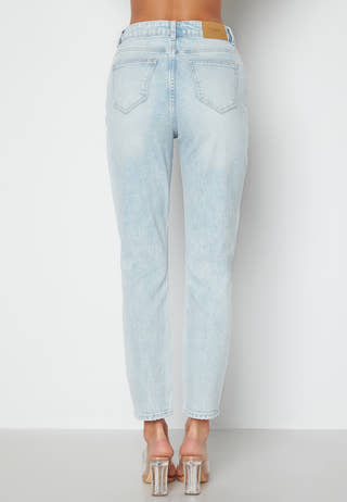 Brenda HR Straight Jeans