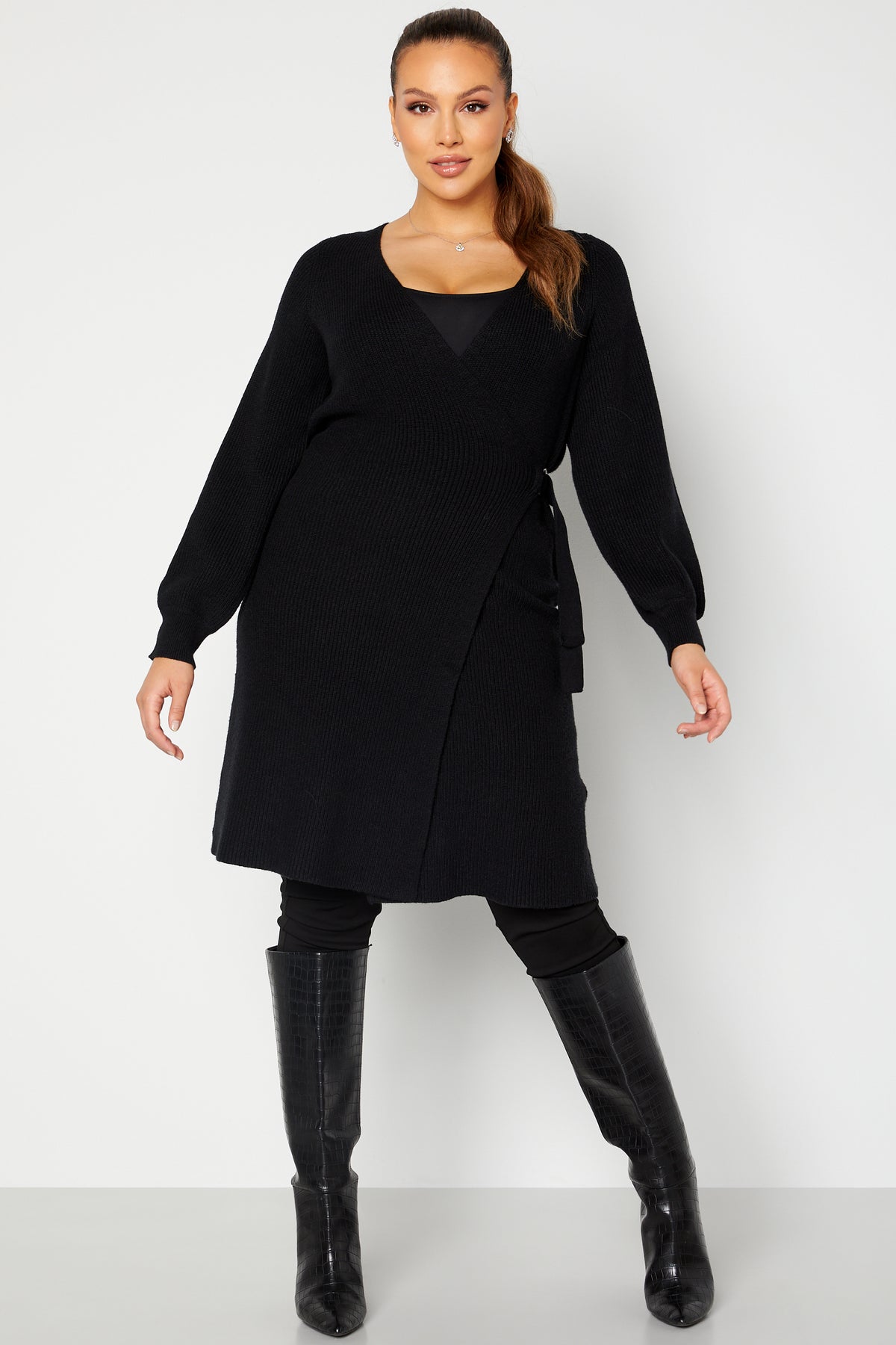 Curated visual reference: Fresh Look at Bubbleroom Briahermosa Ls Wrap Dress Sizes