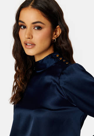 Lola LS Button Top