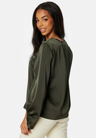 Lovie L/S V-Neck Detail Top