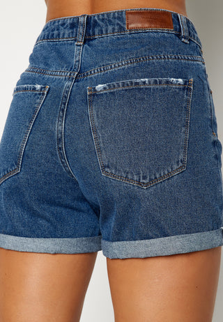 Nineteen Loose Shorts